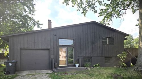 504 Larkin Ave, Akron, OH, 44305-3745 | Card Image