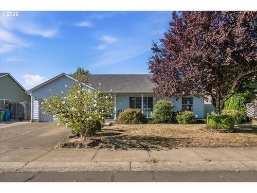 451 Whitney St, Stayton, OR, 97383-1472 | Card Image