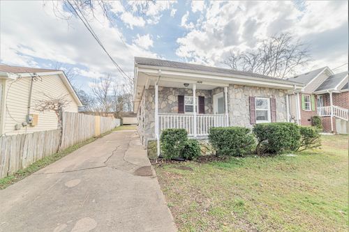1620 Essex Ave, Nashville, TN, 37216-3916 | Card Image