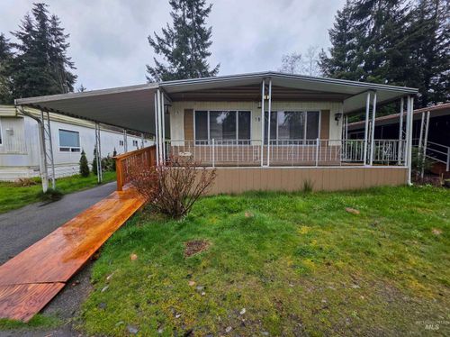 19-5220 176th St Sw, Lynnwood, WA, 98037-3039 | Card Image