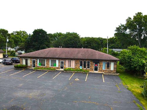 4901 W Elm St, Mchenry, IL, 60050-4059 | Card Image