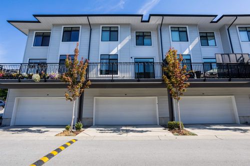 33-15235 Sitka Dr, Surrey, BC, V3S0A9 | Card Image