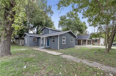 1518 Hooper Street, House other with 4 bedrooms, 2 bathrooms and null parking in Bryan TX | Image 3