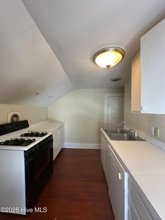 605 W 2 Nd St, Condo with 2 bedrooms, 1 bathrooms and null parking in Washington NC | Image 12