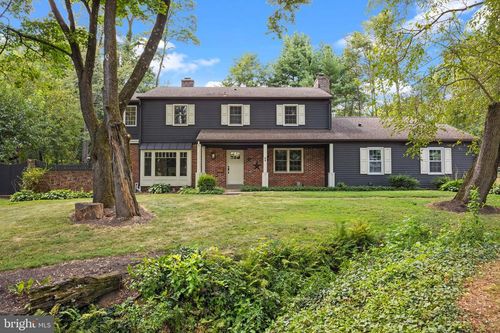 89 Homestead Dr, Doylestown, PA, 18901-4808 | Card Image