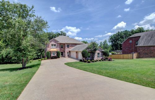 112 Navajo Trail, Maumelle, AR, 72113 | Card Image