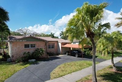 1516 Wiley St, House other with 5 bedrooms, 4 bathrooms and null parking in Hollywood FL | Image 2