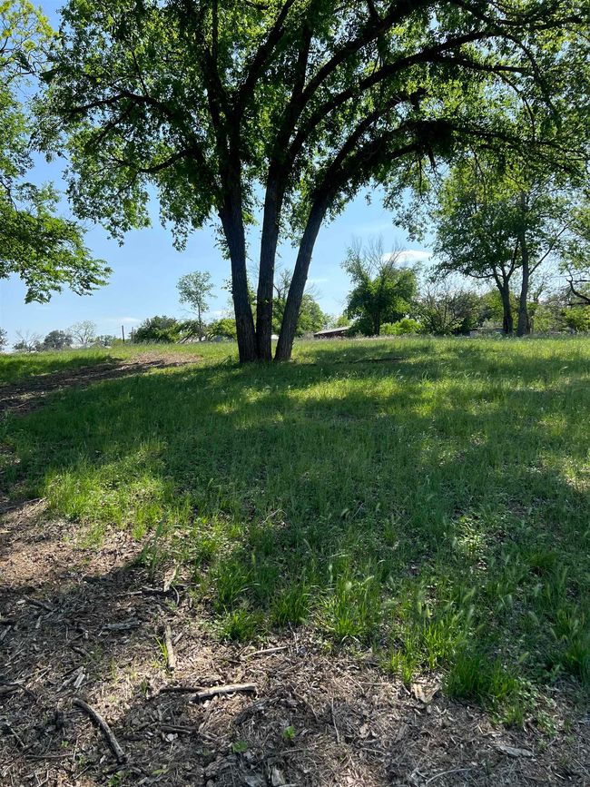 609 E Main St, Home with 0 bedrooms, 0 bathrooms and null parking in Llano TX | Image 13