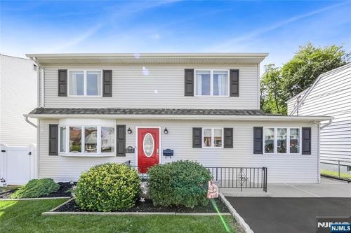 254 Madison Ave, Saddle Brook, NJ, 07663-6227 | Card Image