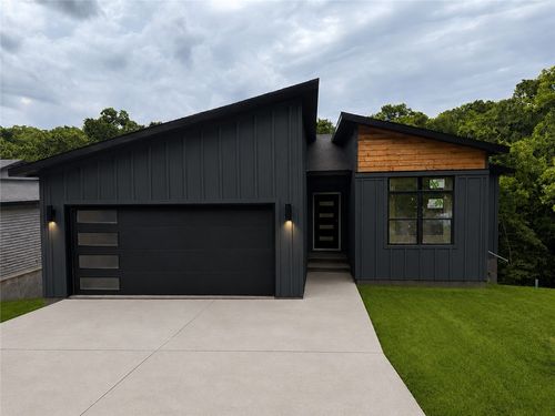 7 Fields Ln, Bella Vista, AR, 72715-2504 | Card Image