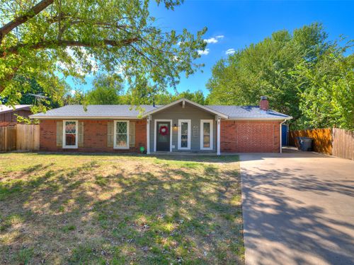 511 Park St, Wagoner, OK, 74467-3512 | Card Image