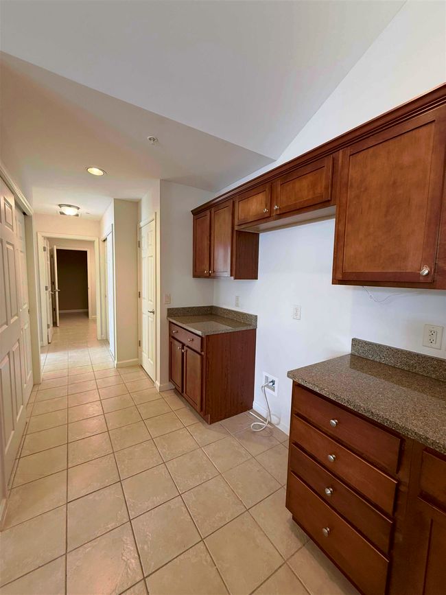 1655 W Southfield Cir, Condo with 2 bedrooms, 2 bathrooms and null parking in Cordova TN | Image 12