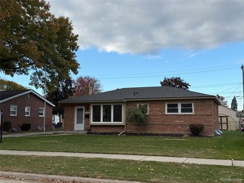 35622 Minton St, Livonia, MI, 48150-2566 | Card Image