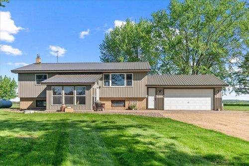 7065 County Road B, COLFAX, WI, 54730-4527 | Card Image