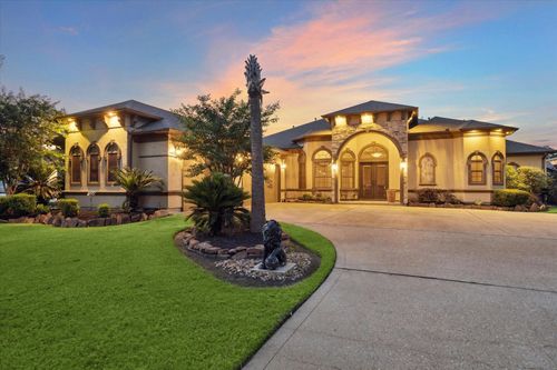 706 Saddle Creek Farms Dr, Crosby, TX, 77532-3372 | Card Image