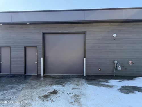e-35186 Kenai Spur Hwy, Soldotna, AK, 99669-7620 | Card Image