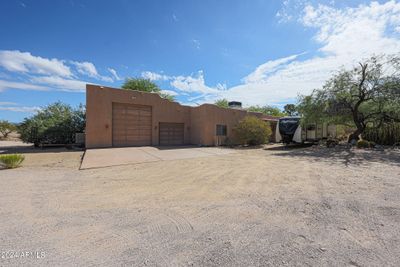 1880 W Roderick Lane, House other with 2 bedrooms, 3 bathrooms and null parking in Wickenburg AZ | Image 2