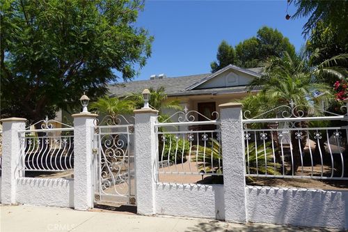 5924 Lindley Ave, Encino, CA, 91316-1047 | Card Image