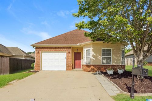 2005 Preston Ln, CHELSEA, AL, 35043-7257 | Card Image