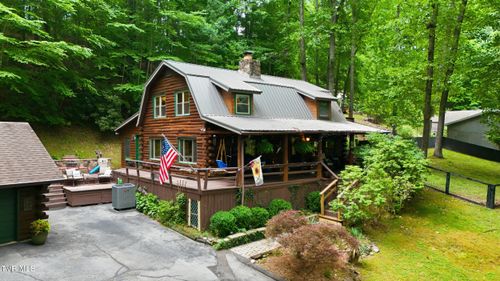 5400 Wedgewood Dr, Big Stone Gap, VA, 24219-4140 | Card Image