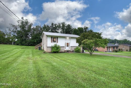 220 Tallman Dr, Blountville, TN, 37617-4259 | Card Image