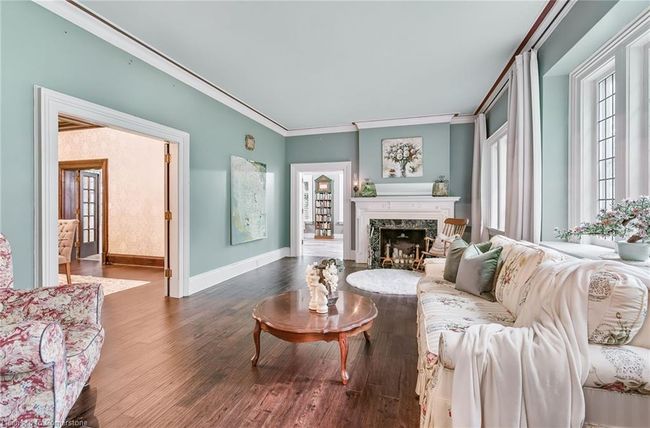 122 Dufferin Ave, House other with 7 bedrooms, 5 bathrooms and 7 parking in Brantford ON | Image 10