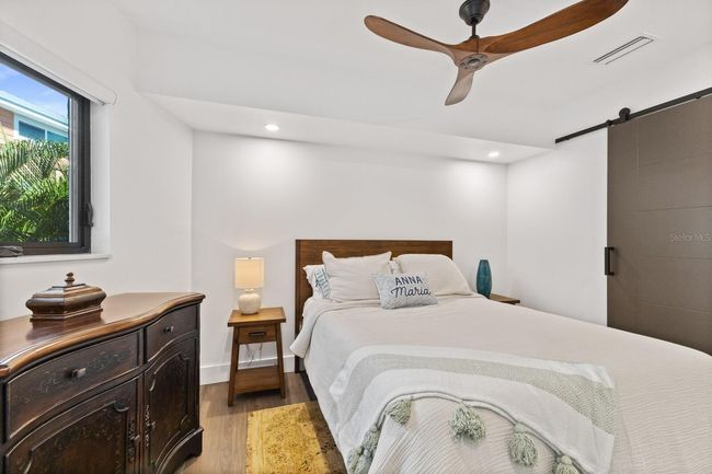 201 N Harbor Dr, House other with 5 bedrooms, 4 bathrooms and null parking in HOLMES BEACH FL | Image 49