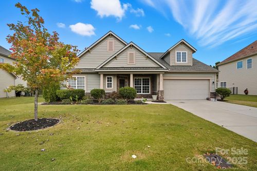 4384 Triumph Dr Sw, Concord, NC, 28027-2722 | Card Image