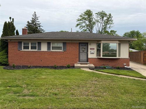 12164 Susan Ave, Warren, MI, 48093-4633 | Card Image