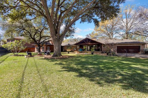 1402 Verano Dr, Dallas, TX, 75218-3250 | Card Image