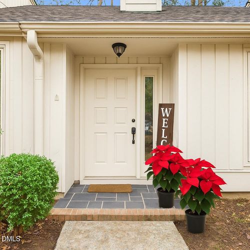 115 Gristmill Ln, Chapel Hill, NC, 27514-1827 | Card Image