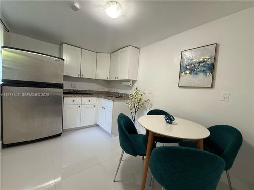 2-1131 Sw 14th Ave, Miami, FL, 33135-5335 | Card Image