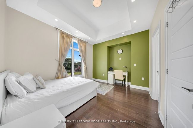 736 Hillview Cres, House other with 7 bedrooms, 5 bathrooms and 4 parking in Pickering ON | Image 25