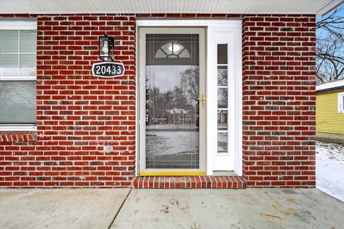 20433 Lexington, Redford, MI, 48240-1150 | Card Image