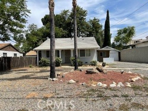 322 E 11th St, Beaumont, CA, 92223-1808 | Card Image