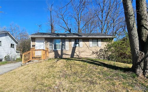 10342 Duke Dr, Saint Louis, MO, 63136-5912 | Card Image