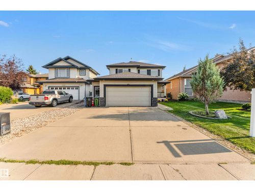 10621 175a Ave Nw, Edmonton, AB, T5X6C1 | Card Image