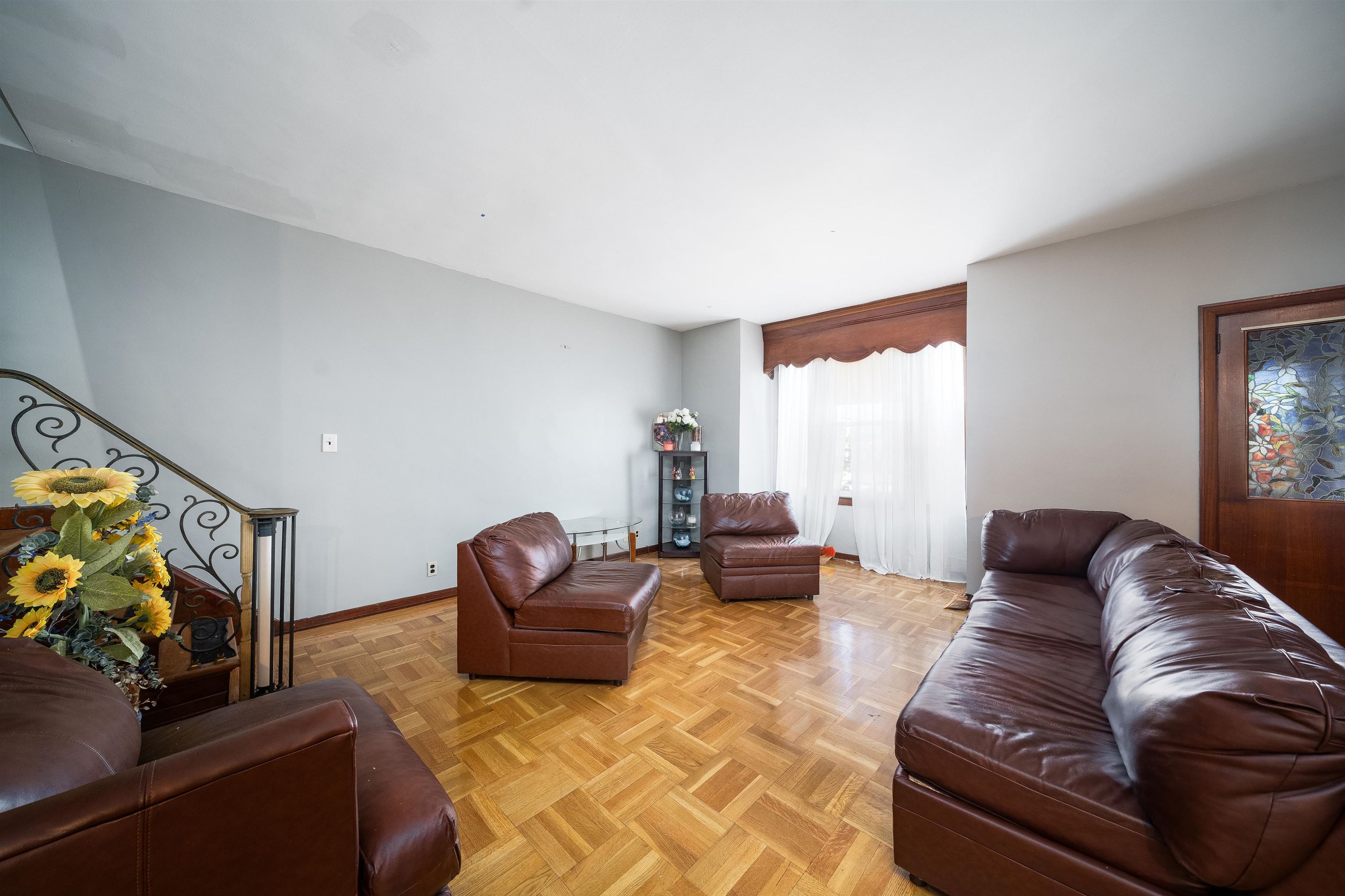 Residential Income in Bayonne 4