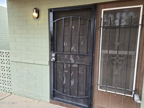 2-902 E Southern Ave, Phoenix, AZ, 85040-3162 | Card Image
