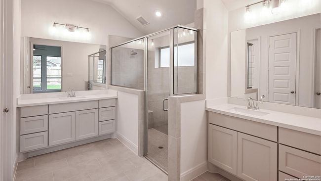 355 Alpine Lks, House other with 4 bedrooms, 3 bathrooms and null parking in New Braunfels TX | Image 13