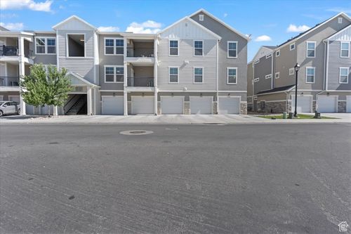 unit-203-1806 Newcastle Ln, Saratoga Springs, UT, 84045-5223 | Card Image