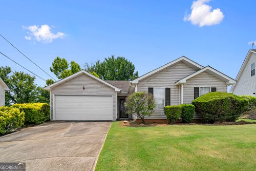 5515 Lofwood Ln, Lithonia, GA, 30058-3889 | Card Image