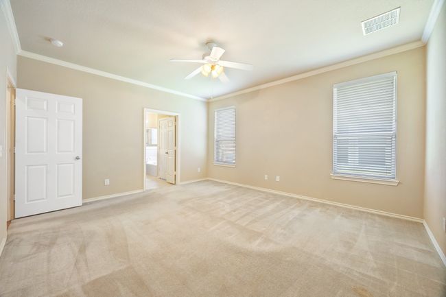 Primary bedroom with ensuite | Image 15
