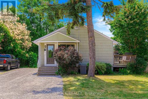 3 Royal Cres, Brockville, ON, K6V2P2 | Card Image