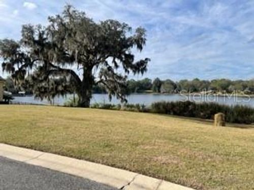 425 W Blue Water Edge Dr, EUSTIS, FL, 32736-2255 | Card Image