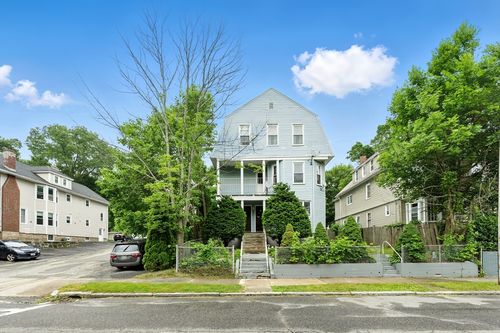 10 Holland Rd, Worcester, MA, 01603-1813 | Card Image