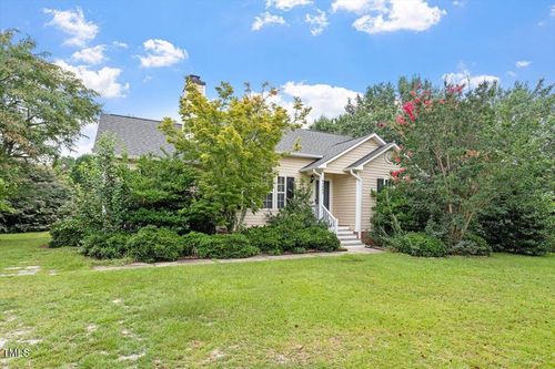 6308 Walnut Glen Dr, Willow Spring, NC, 27592-7876 | Card Image