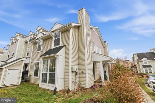 14437 Gringsby Ct, CENTREVILLE, VA, 20120-3222 | Card Image