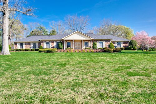 5314 Meadowlake Rd, Brentwood, TN, 37027-5170 | Card Image