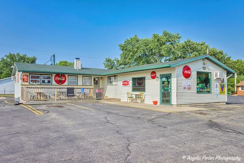 4911 W Elm St, MCHENRY, IL, 60050-4020 | Card Image
